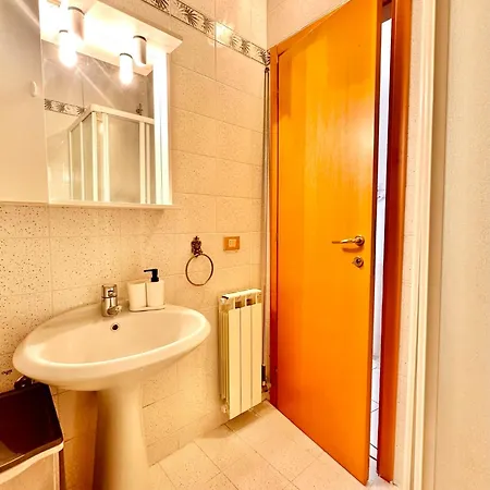 Phil House Out Finish Apartment *
